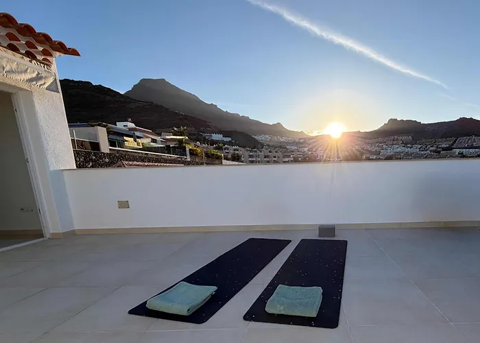 Exklusive Mit Beheiztem Pool In Адехе