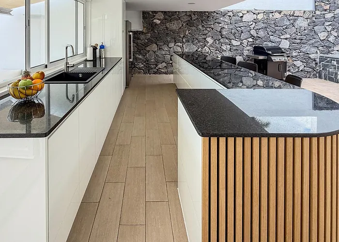 Вилла Exklusive Mit Beheiztem Pool In Адехе